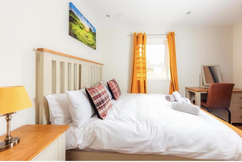 Luxury Cottage With Stunning Views Near Fairy Pools - School House 3 Carbost  Dış mekan fotoğraf