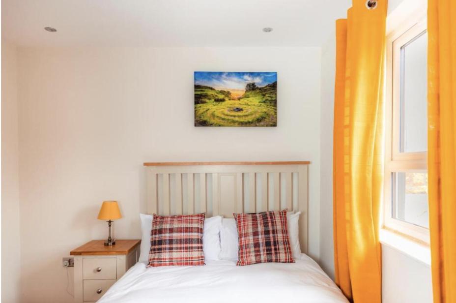 Luxury Cottage With Stunning Views Near Fairy Pools - School House 3 Carbost  Dış mekan fotoğraf